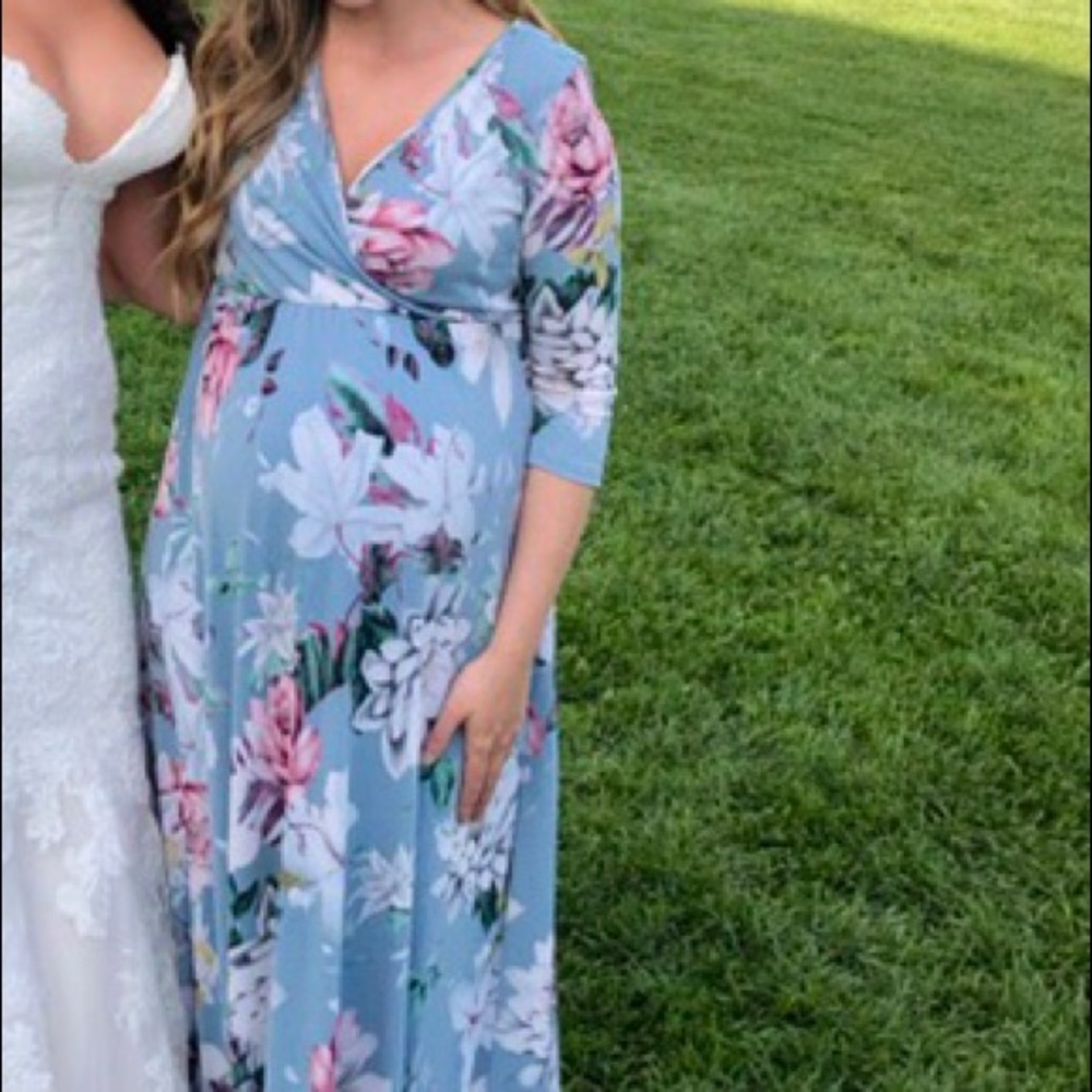 Pink Blush Floral Maternity Dress - Picture 2 of 3